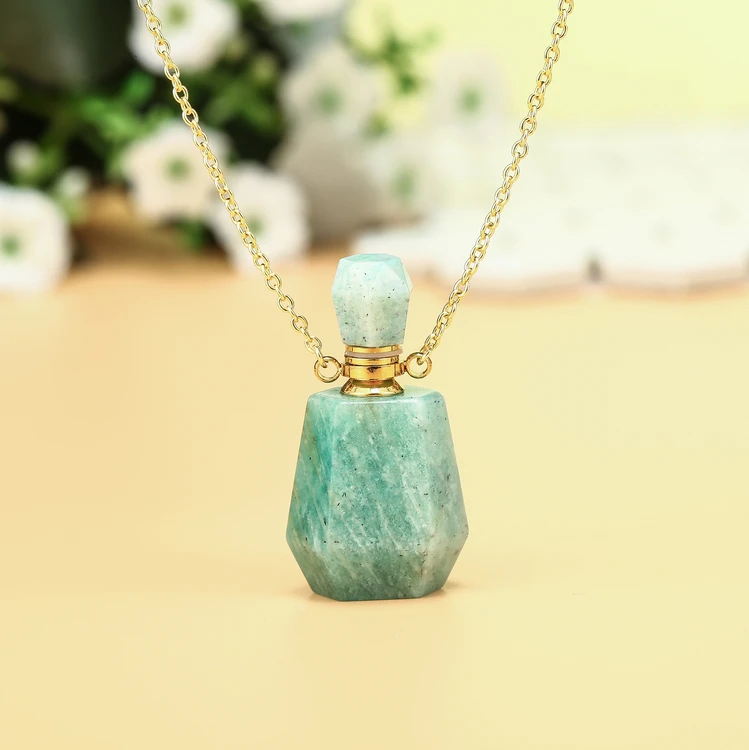 Pendant perfume essential oil necklace difuser for, Different color is available
Pendant perfume essential oil necklace difuser for, Different color is available