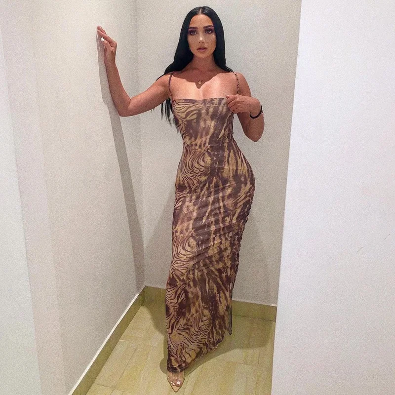 2021 New Wholesale Spring Summer Women Casual Halter Print Backless Streetwear Bodycon Pencil Maxi Dress
2021 New Wholesale Spring Summer Women Casual Halter Print Backless Streetwear Bodycon Pencil Maxi Dress