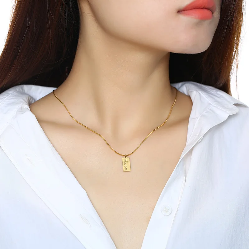Exquisite Simple Real 18K Gold Plated Stainless Steel Rectangle Pendant Necklace Snake Chain Love Rectangle Pendant Necklace, Picture color
Exquisite Simple Real 18K Gold Plated Stainless Steel Rectangle Pendant Necklace Snake Chain Love Rectangle Pendant Necklace, Picture color