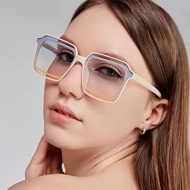 2022 Retro Square Small Ladies Shades For Women Sunglasses Candy Green Rectangle Sun Glasses Small Glasses, Avalaible
2022 Retro Square Small Ladies Shades For Women Sunglasses Candy Green Rectangle Sun Glasses Small Glasses, Avalaible