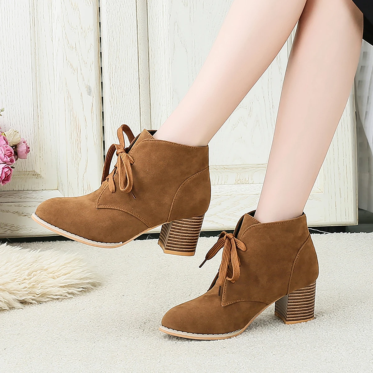 Women's shoes winter ankle boots lace-up thick heel ankle boots chic elegant suede texture boot
Women's shoes winter ankle boots lace-up thick heel ankle boots chic elegant suede texture boot