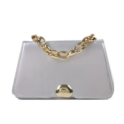 KL107 5 Fashion shiny chain hand bag shoulder bag women messenger handbags new retro small square bag ladies handbag wholesale
KL107 5 Fashion shiny chain hand bag shoulder bag women messenger handbags new retro small square bag ladies handbag wholesale