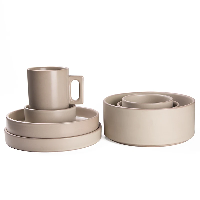 Korean Style Ceramic Porcelain Khaki Color Round Shape Home Restaurant Tableware Low MOQ Dinnerware Set
Korean Style Ceramic Porcelain Khaki Color Round Shape Home Restaurant Tableware Low MOQ Dinnerware Set