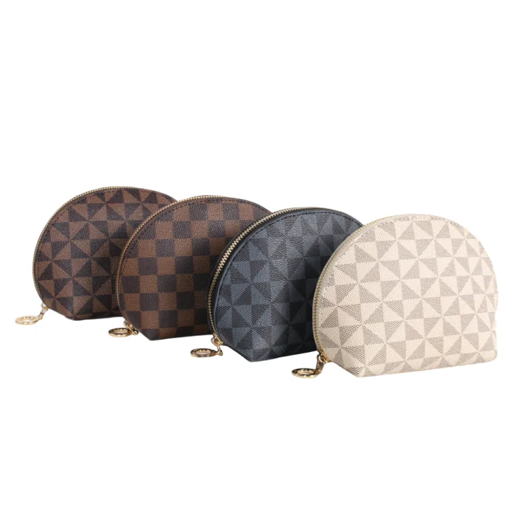 Fashion Luxury Cosmetic Pouch in Monogram Pu makeup bag for women zip top Cosmetic bag, Customized color
Fashion Luxury Cosmetic Pouch in Monogram Pu makeup bag for women zip top Cosmetic bag, Customized color