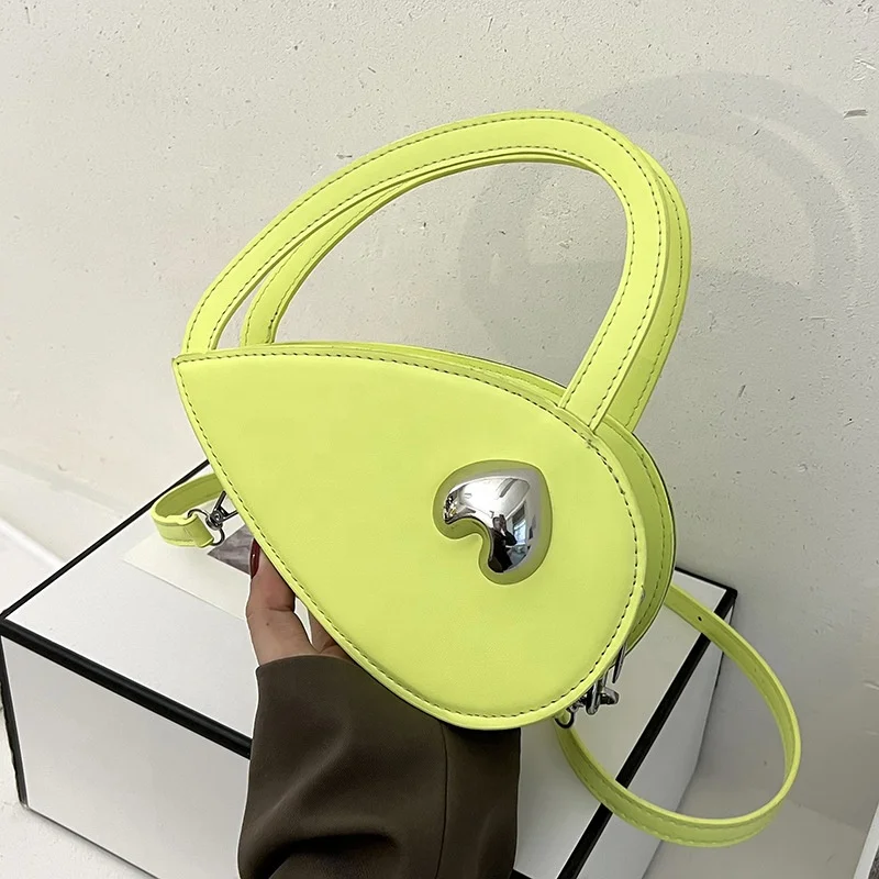 Wholesale 2022 Summer Drop Shipping Candy PU Chain Shoulder Bags Girls Small Jelly Purses Women Unique Bag Heart Bag Handbags
Wholesale 2022 Summer Drop Shipping Candy PU Chain Shoulder Bags Girls Small Jelly Purses Women Unique Bag Heart Bag Handbags