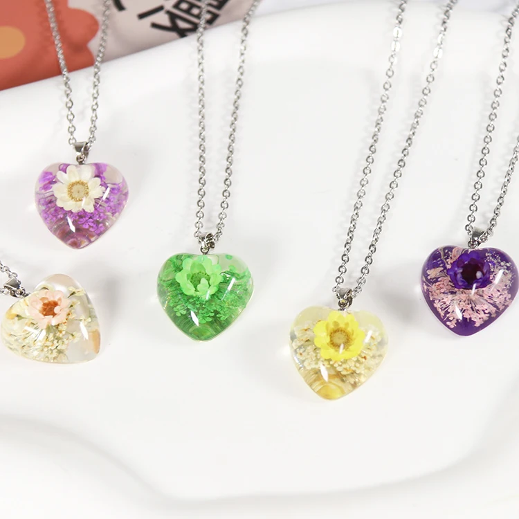 High Quality Fashion Jewelry Love Shape Stainless Steel Pendent Beautiful Real Dried Flower Necklace For Lady
High Quality Fashion Jewelry Love Shape Stainless Steel Pendent Beautiful Real Dried Flower Necklace For Lady