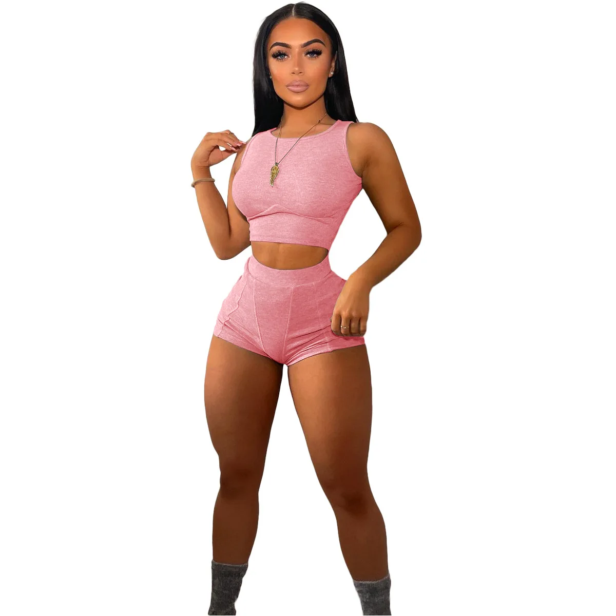 2021 summer new arrival European and American womens solid color pit striped vest casual fashion sports two piece pants set
2021 summer new arrival European and American womens solid color pit striped vest casual fashion sports two piece pants set