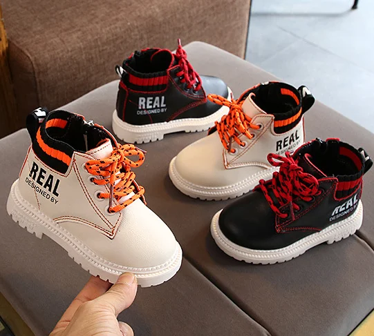 Winter new children's cotton boots boys fashion plus cotton Martin boots girls warm shoes snow boots, 4 colors
Winter new children's cotton boots boys fashion plus cotton Martin boots girls warm shoes snow boots, 4 colors