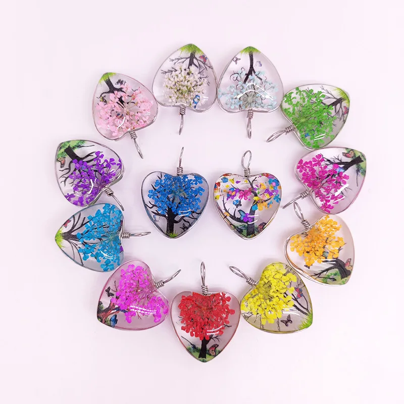 12 pieces necklace pendant small tree trunk flower real flower lace set round love square oval factory wholesale
12 pieces necklace pendant small tree trunk flower real flower lace set round love square oval factory wholesale