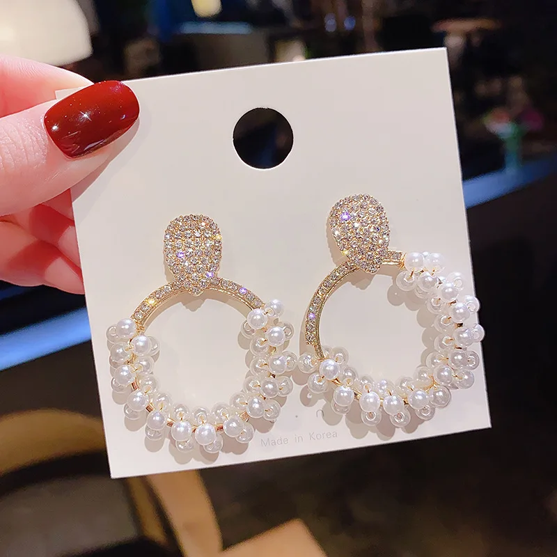 New Arrival European Gold Plated Crystal Rhinestone Big Circle Earring 925 Sterling Silver Post Pearl Beaded Hoop Earrings
New Arrival European Gold Plated Crystal Rhinestone Big Circle Earring 925 Sterling Silver Post Pearl Beaded Hoop Earrings