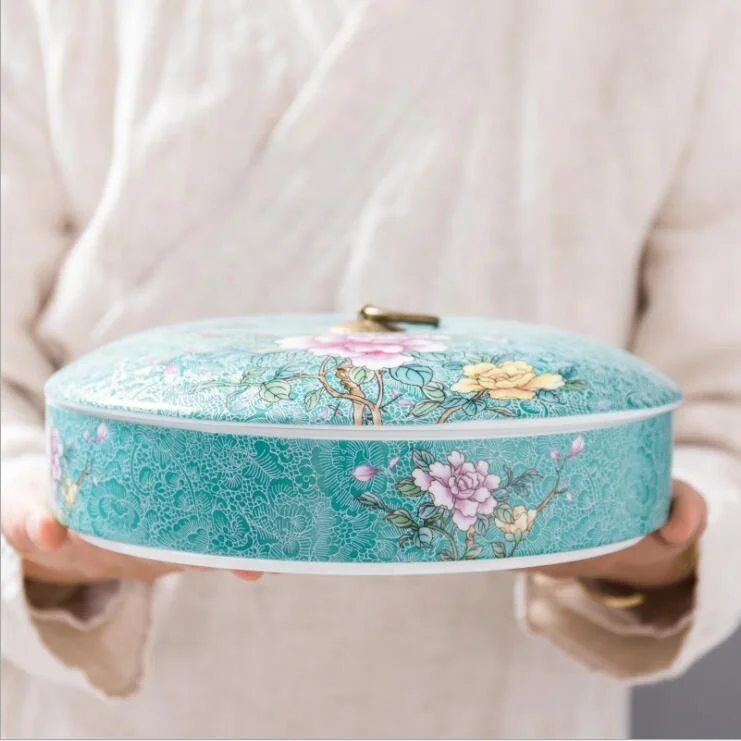 Pu'er Tea Canister Porcelain Tea Caddy High Quality Tea Lover Handmade Queen Special Tuba Ceramic Eco-friendly Cover Tableware
Pu'er Tea Canister Porcelain Tea Caddy High Quality Tea Lover Handmade Queen Special Tuba Ceramic Eco-friendly Cover Tableware