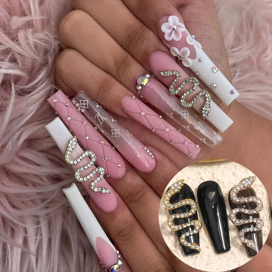 Fashion Designer Gold Kawaii Crystal 3D Full Diamond Snake Big Nail Art Charms Zircon For Nails
Fashion Designer Gold Kawaii Crystal 3D Full Diamond Snake Big Nail Art Charms Zircon For Nails