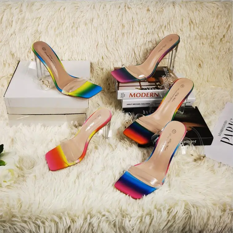 2021 wholesale casual high quality women's sandals flat fashion sandals pretty ladies Jelly Shoes Dancing slipper Shoes
2021 wholesale casual high quality women's sandals flat fashion sandals pretty ladies Jelly Shoes Dancing slipper Shoes