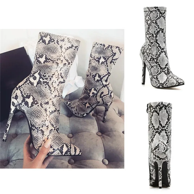 XINYU Women's short boots winter new style pointed snakeskin slim heel nude boots 42 yards, Black
XINYU Women's short boots winter new style pointed snakeskin slim heel nude boots 42 yards, Black