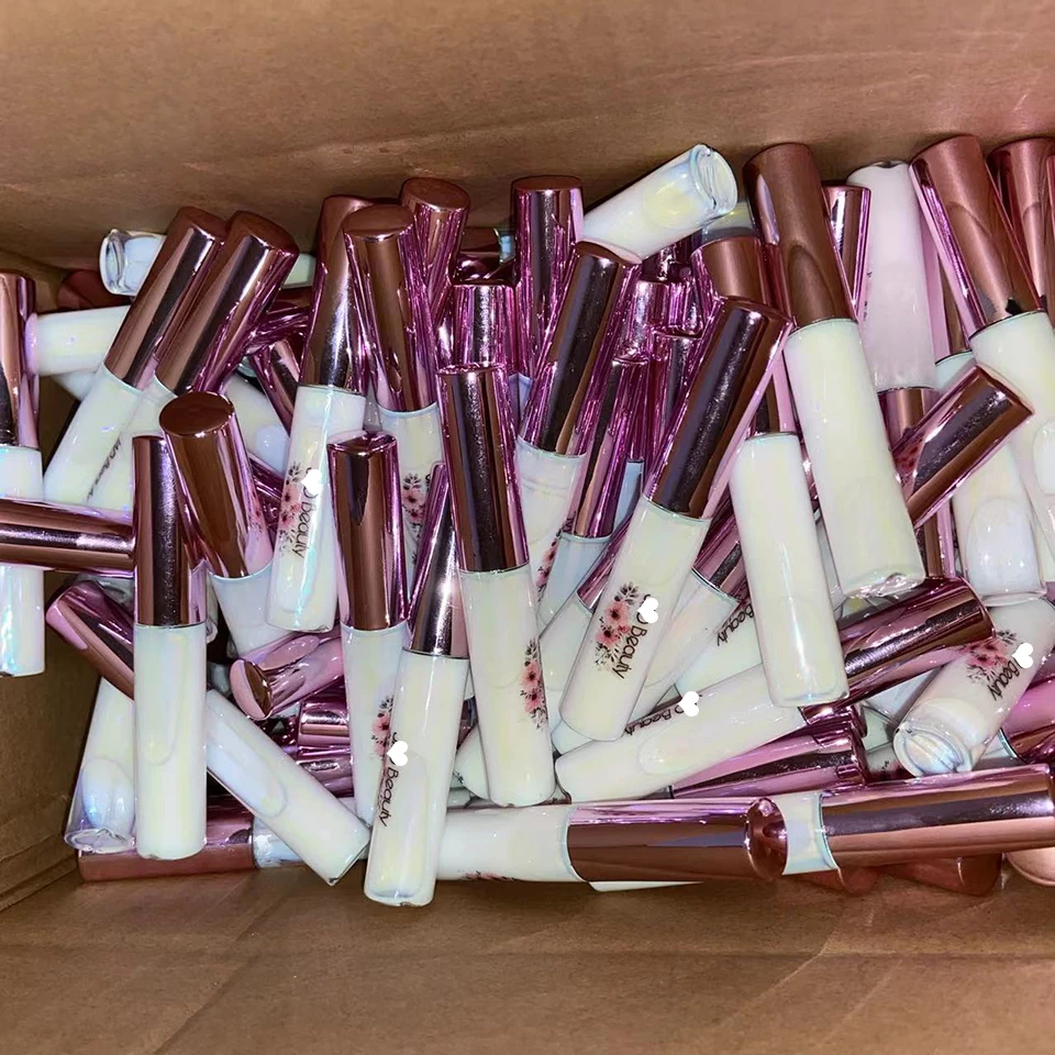 Wholesale strong & waterproof mink lash glue extensions private label lash glue
Wholesale strong & waterproof mink lash glue extensions private label lash glue