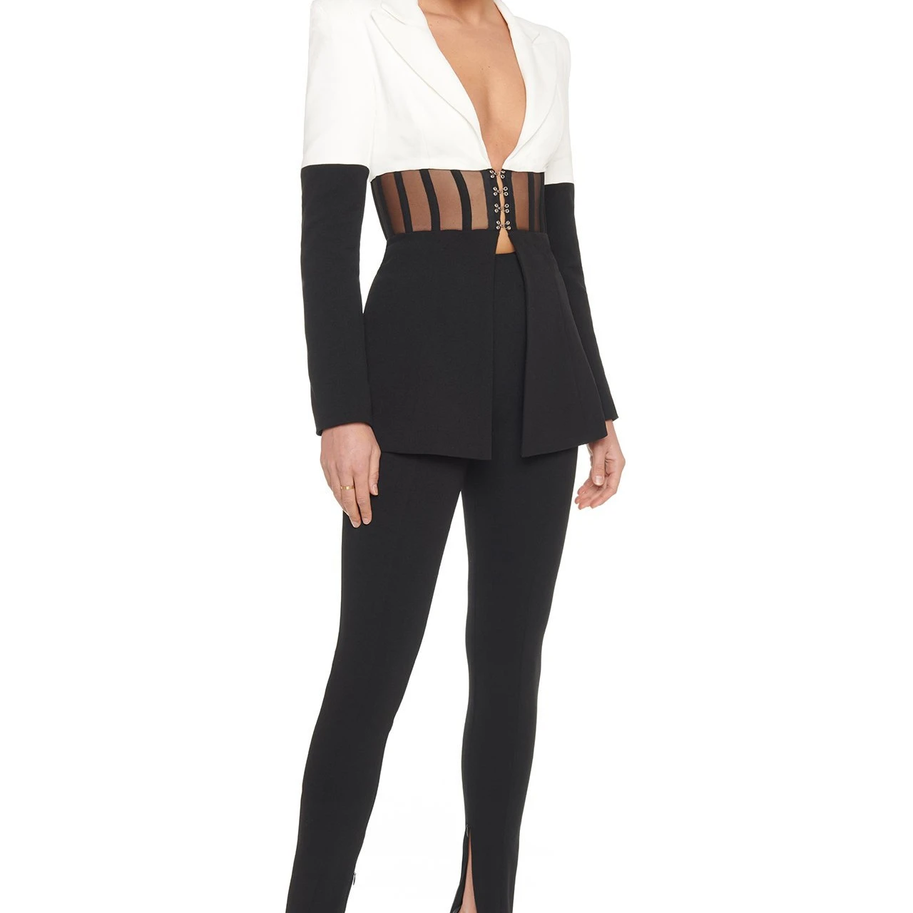 Fall 2021 new arrivals high quality pointed collar design double breasted women contrast panel pants womens suits & tuxedot
Fall 2021 new arrivals high quality pointed collar design double breasted women contrast panel pants womens suits & tuxedot