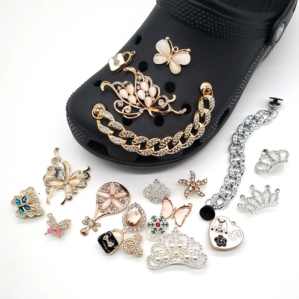 New Fashion Jewelry Crystal Diamond hole shoes decorative buckle Metal Shiny Flower Shoes Buckle Garden Shoes Accessories
New Fashion Jewelry Crystal Diamond hole shoes decorative buckle Metal Shiny Flower Shoes Buckle Garden Shoes Accessories