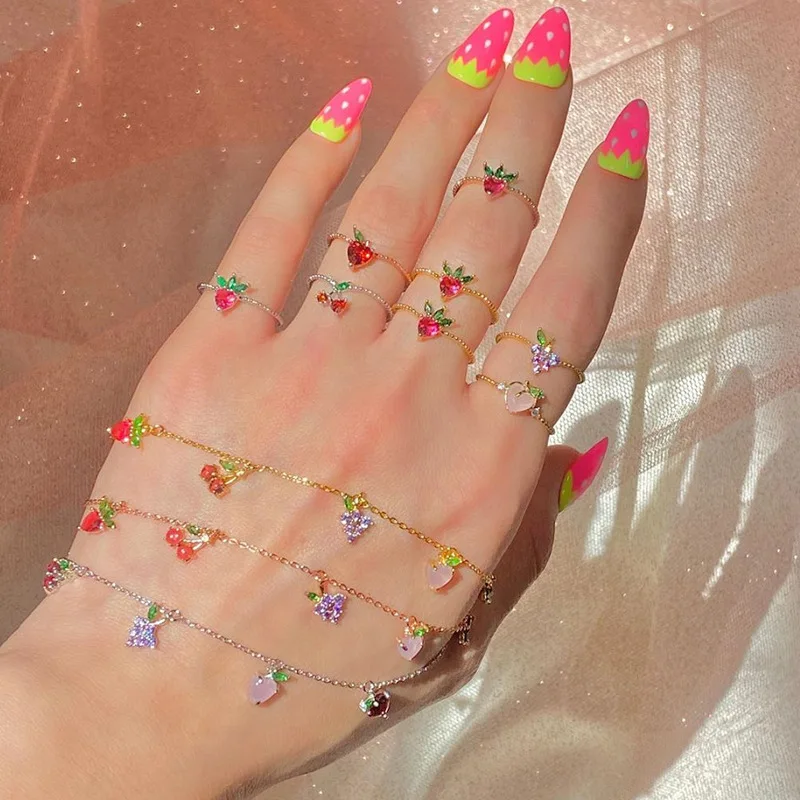 2020 Women Fashion Sweet Crystal Fruit Bracelets For Women Simple Trendy Fashion Party Bracelet Jewelry Gifts Bracelets
2020 Women Fashion Sweet Crystal Fruit Bracelets For Women Simple Trendy Fashion Party Bracelet Jewelry Gifts Bracelets
