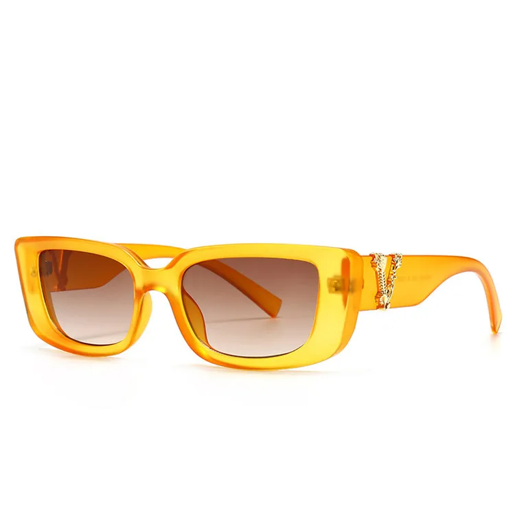 2020 New Arrivals Wholesale Custom Logo Vintage small square frame trendy decorated sunglasses, Mix color or custom colors
2020 New Arrivals Wholesale Custom Logo Vintage small square frame trendy decorated sunglasses, Mix color or custom colors