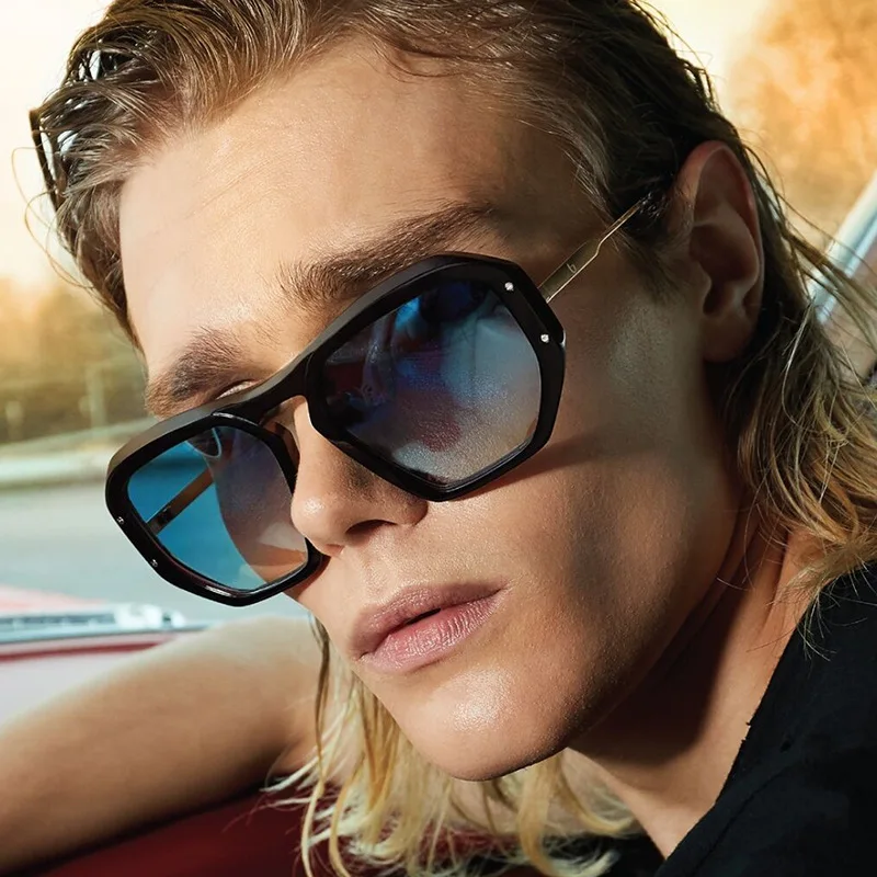 2021 New Style Glasses Retro Square Sunglasses Custom Logo Designer Fashion Modern Big Frame Fashion Sunglasses
2021 New Style Glasses Retro Square Sunglasses Custom Logo Designer Fashion Modern Big Frame Fashion Sunglasses