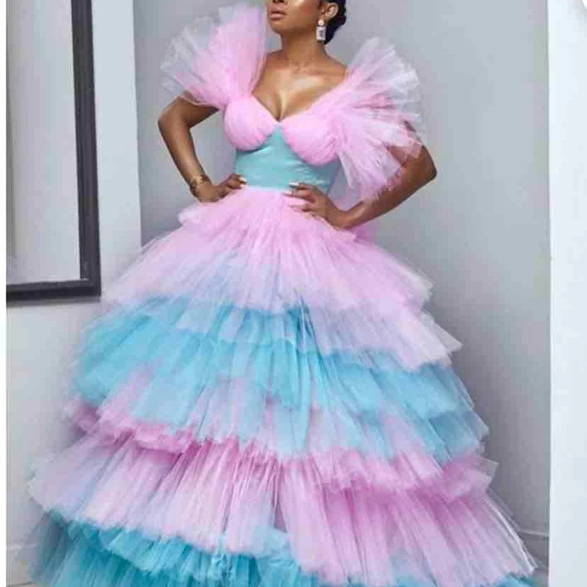 Stylish Colorful Evening Gown Long V Neck High Quality Tulle Corset Prom Dress Evening Dresses
Stylish Colorful Evening Gown Long V Neck High Quality Tulle Corset Prom Dress Evening Dresses