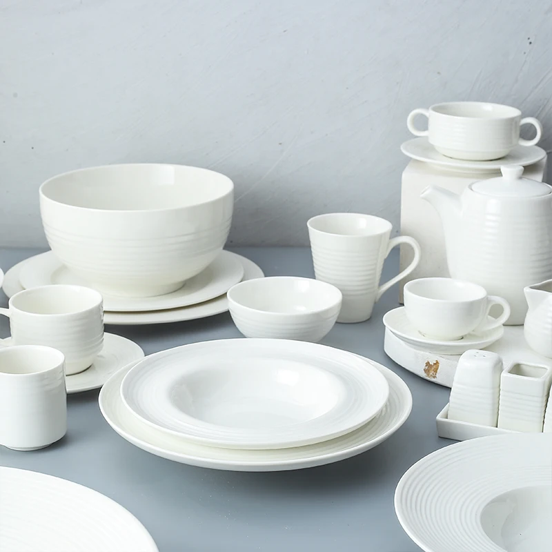 New Ladder Pattern Tableware Set With Coffee Cup Porcelain Dishes Milk Jug Home Restaurant Exquisite Ceramic Set
New Ladder Pattern Tableware Set With Coffee Cup Porcelain Dishes Milk Jug Home Restaurant Exquisite Ceramic Set