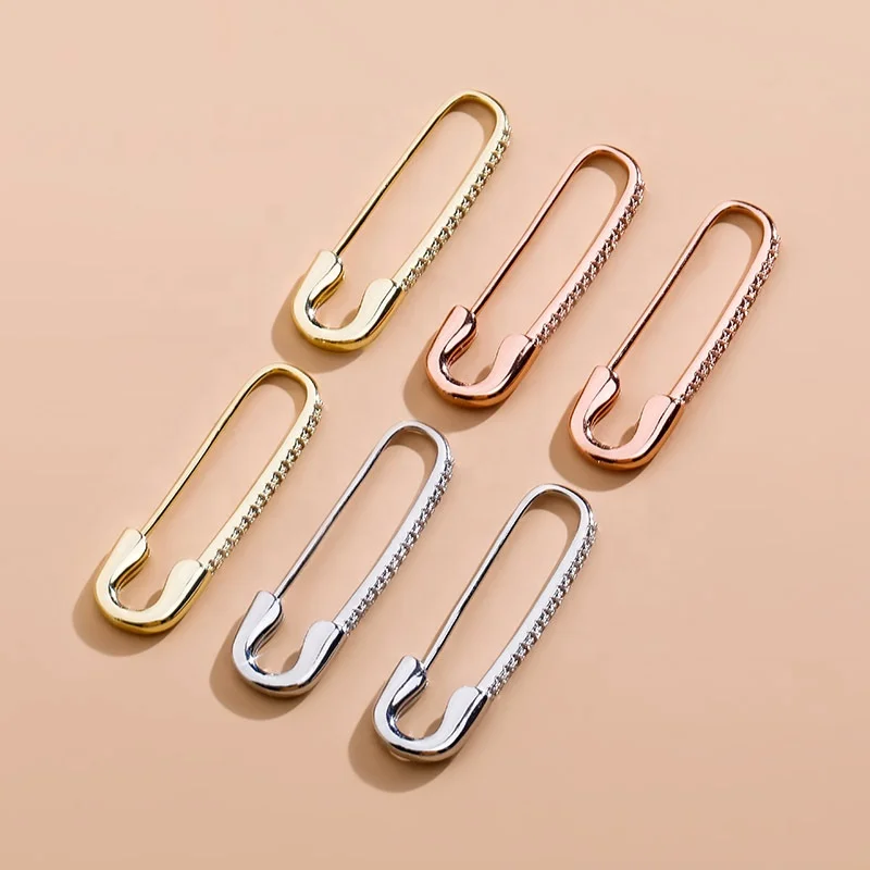 Safety Pin Chain Earring Iced out Cubic Zirconia High Quality Hip Hop Fashion Charm Party Jewelry Men Women Bling Hoop Earrings
Safety Pin Chain Earring Iced out Cubic Zirconia High Quality Hip Hop Fashion Charm Party Jewelry Men Women Bling Hoop Earrings