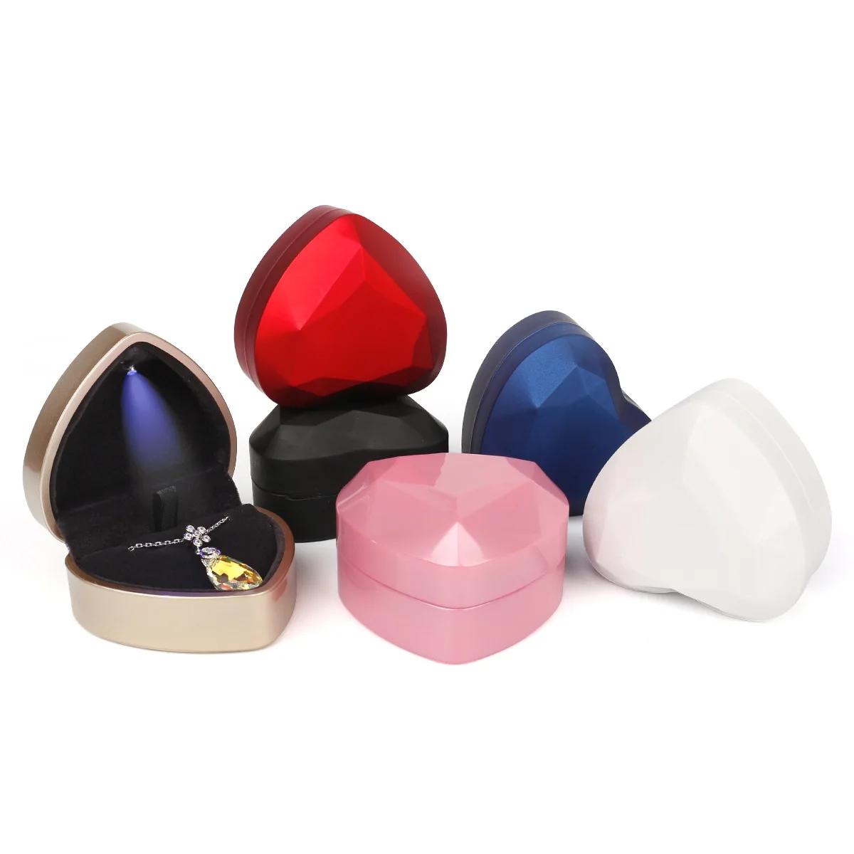 Wholesales Heart Shape Wedding ring boxes jewellery packaging box custom logo jewelry box with led light
Wholesales Heart Shape Wedding ring boxes jewellery packaging box custom logo jewelry box with led light