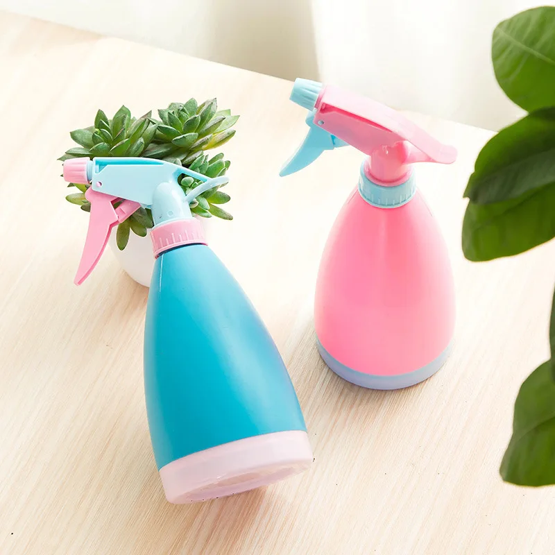 Portable Hand Pressure Plastic Watering Sprayer Balcony Home Plant Watering Can Detachable Gardening Watering Can, As photo
Portable Hand Pressure Plastic Watering Sprayer Balcony Home Plant Watering Can Detachable Gardening Watering Can, As photo