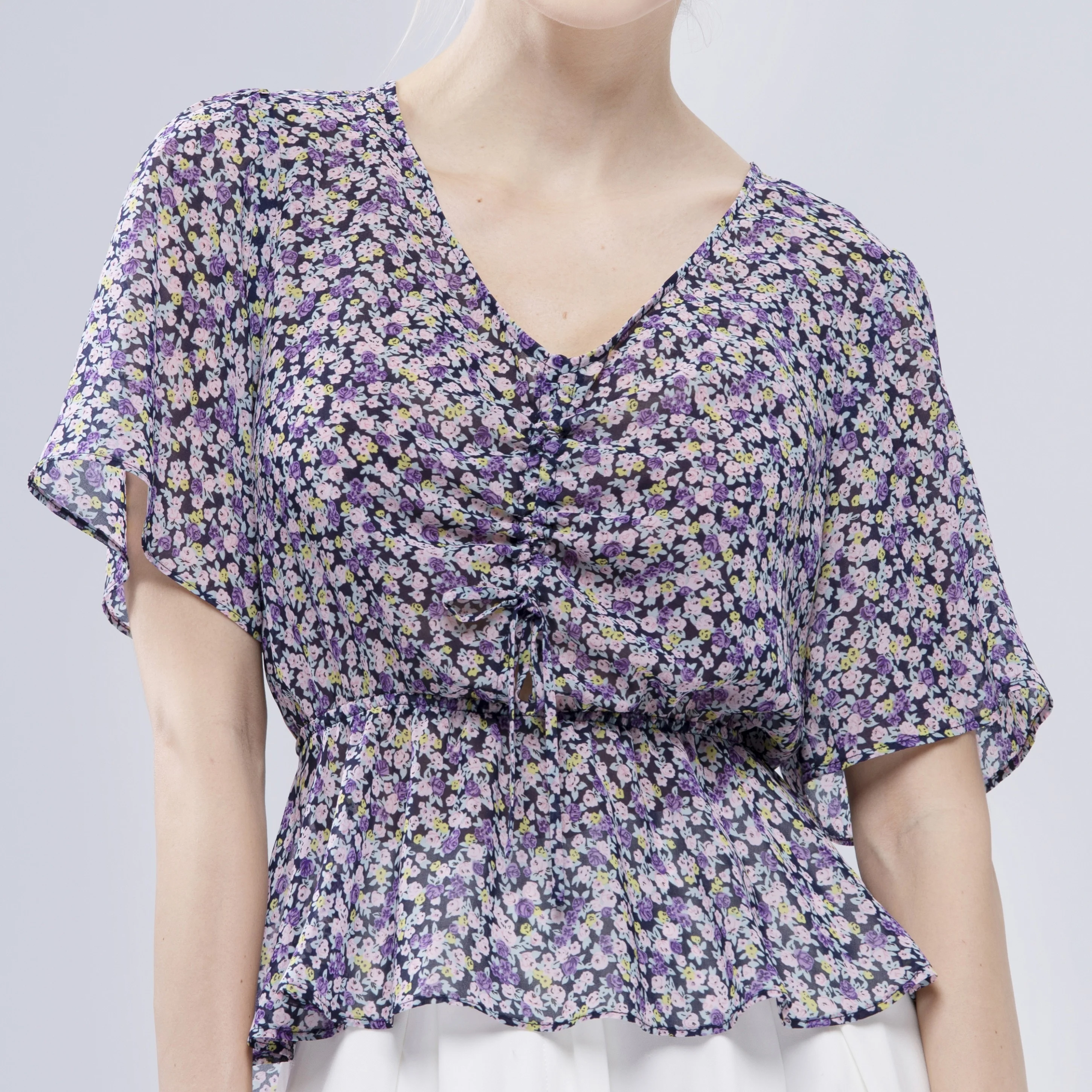 Ladies Summer Casual Chiffon Wholesale Short Sleeve Floral Elegant Top Blouse for Women
Ladies Summer Casual Chiffon Wholesale Short Sleeve Floral Elegant Top Blouse for Women