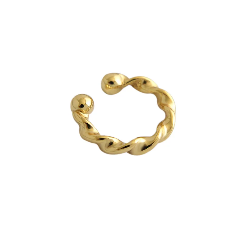 18K Gold Plated Twist Silver Pierceless Ear Clip Earring S925 Sterling Silver Twist No Piercing Ear Cuff for Women
18K Gold Plated Twist Silver Pierceless Ear Clip Earring S925 Sterling Silver Twist No Piercing Ear Cuff for Women
