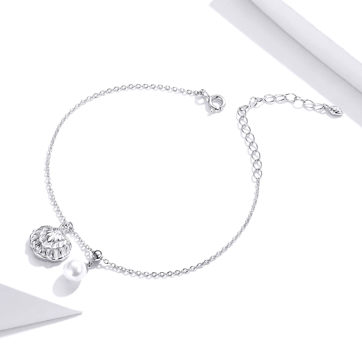 New Type Simple 925 Sterling Silver Charm Designers Bracelets Shell Pearl Link Chain Bracelets Jewelry Wholesale
New Type Simple 925 Sterling Silver Charm Designers Bracelets Shell Pearl Link Chain Bracelets Jewelry Wholesale