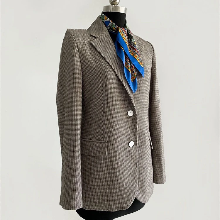 New Style 2021 High Quality Wool Blazer for Women Casual Plaid Single Button Suit Coat for Ladies
New Style 2021 High Quality Wool Blazer for Women Casual Plaid Single Button Suit Coat for Ladies