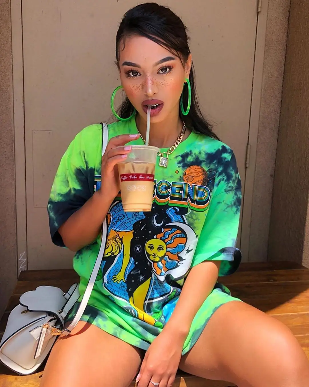 Trend 2022 Clothes T Shirt Women Summer Casual 4 Color Women Short Sleeve Shirt Fashion Plus Size Women Oversize Graphic T Shirt
Trend 2022 Clothes T Shirt Women Summer Casual 4 Color Women Short Sleeve Shirt Fashion Plus Size Women Oversize Graphic T Shirt