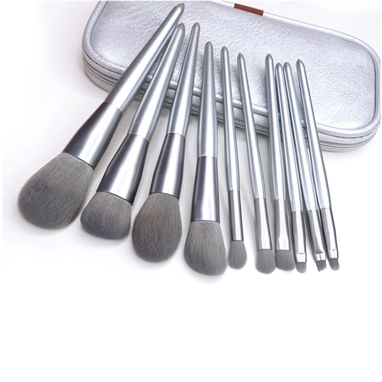 18 pcs makeup brush set high end makeup brushes set 15pcs black naruto makeup brushes, Silver color only
18 pcs makeup brush set high end makeup brushes set 15pcs black naruto makeup brushes, Silver color only