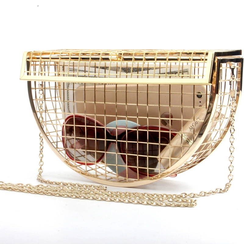 Chain Crossbody Bags Ladies fashion iron cage Metal Hollow Out Cage evening bag and Clutch purse for women Designer handbags, Black
Chain Crossbody Bags Ladies fashion iron cage Metal Hollow Out Cage evening bag and Clutch purse for women Designer handbags, Black