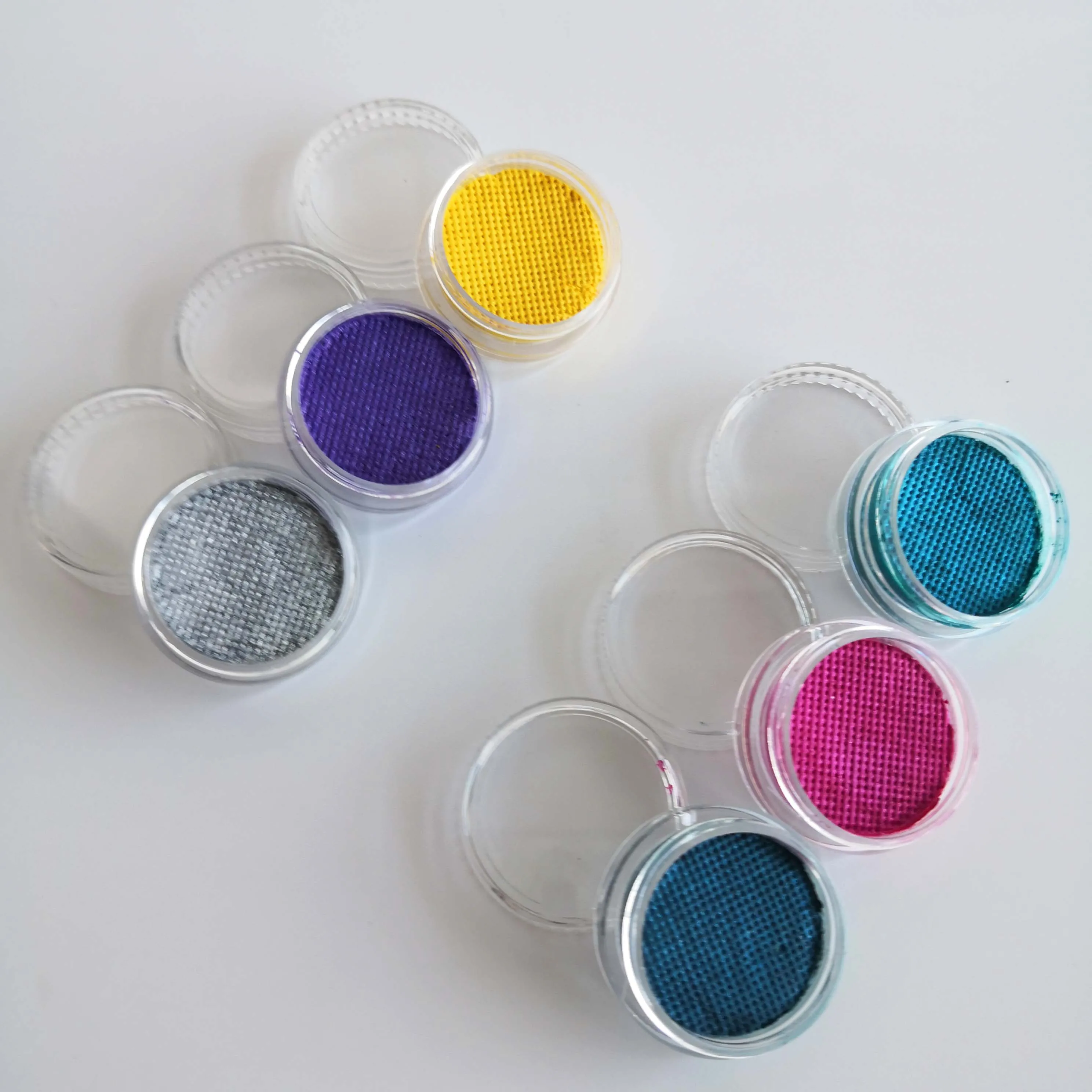 Night running special makeup water-based fluorescent powder UV color face painting, 49 colors
Night running special makeup water-based fluorescent powder UV color face painting, 49 colors
