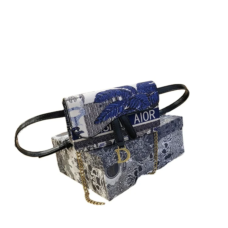 2021 new summer Korean fashion printed messenger bag women's foreign style letter change multi chain mobile phone bag, Customized color
2021 new summer Korean fashion printed messenger bag women's foreign style letter change multi chain mobile phone bag, Customized color