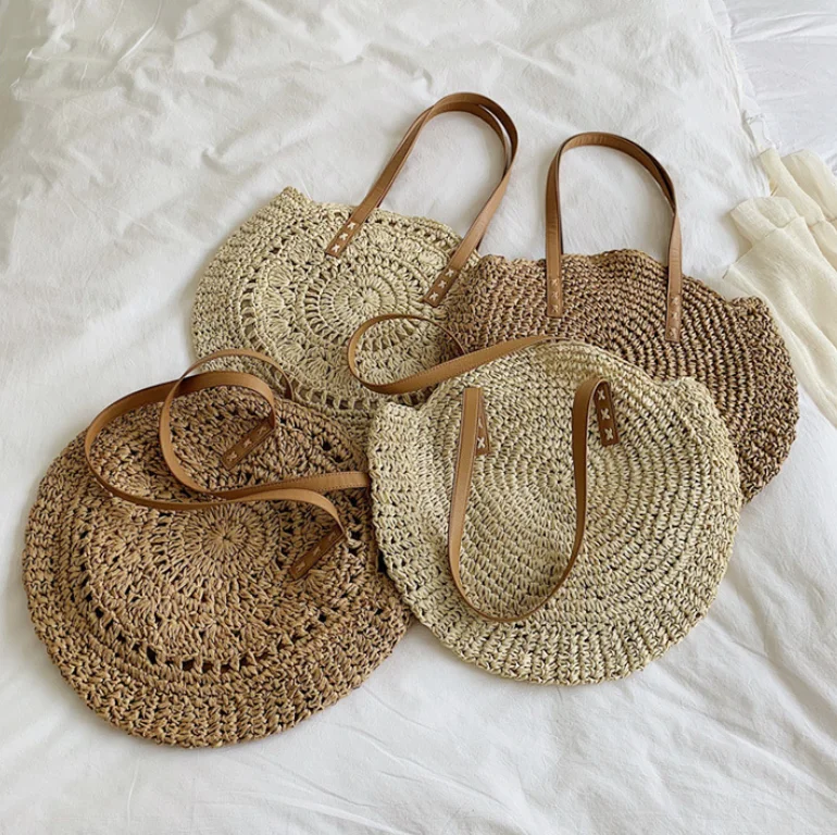 High quality wholesale new simple fashion round single shoulder straw woven beach bag women's hollow out shoulder bag
High quality wholesale new simple fashion round single shoulder straw woven beach bag women's hollow out shoulder bag