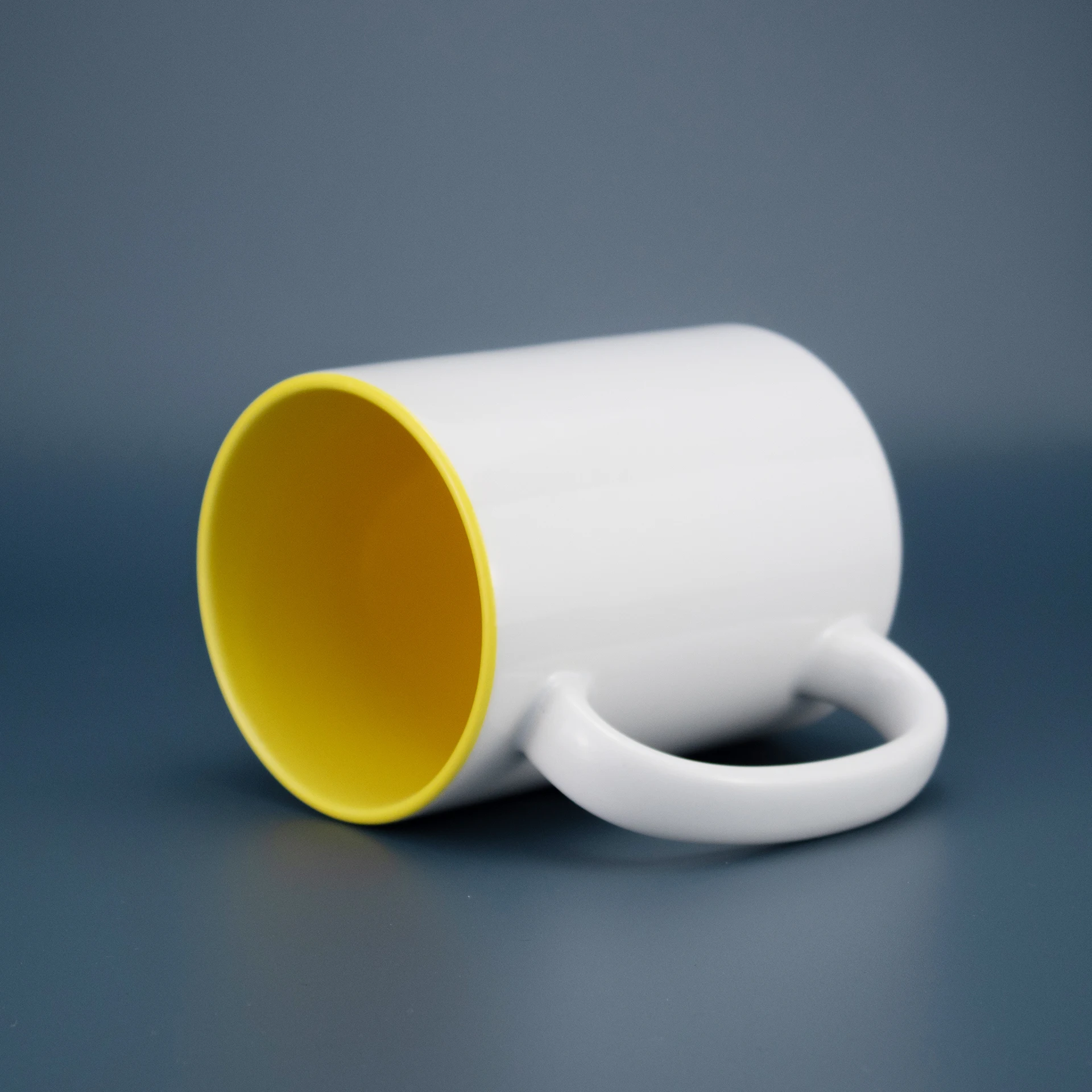 15 oz Black Handle Sublimation Mug Blank Ceramic Coffee Mug Inner Color Cup, 10 colors
15 oz Black Handle Sublimation Mug Blank Ceramic Coffee Mug Inner Color Cup, 10 colors