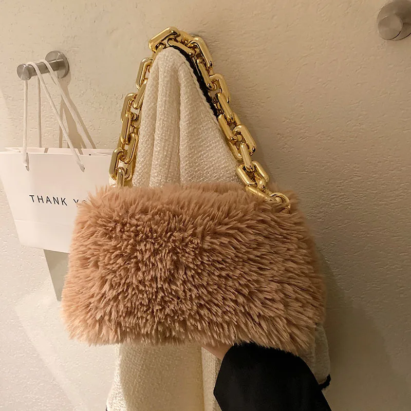 Winter Crossbody Women Cloud Bags Soft Lamb Fleece Shoulder Bags Thick Chain Handbags Warm Fur Underarm Bags
Winter Crossbody Women Cloud Bags Soft Lamb Fleece Shoulder Bags Thick Chain Handbags Warm Fur Underarm Bags