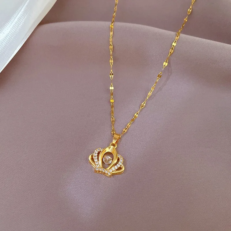 Fashion Gold Plated Stainless Steel Inlaid Diamond Crown Pendant Necklace Jewelry For Women
Fashion Gold Plated Stainless Steel Inlaid Diamond Crown Pendant Necklace Jewelry For Women