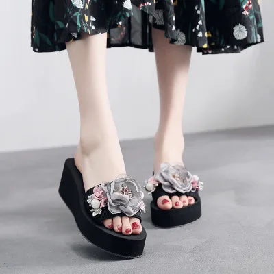 Factory wholesale 2020 DIY hand-made women's slippers sponge cake thick bottom anti-slippery open toe beach flip flops
Factory wholesale 2020 DIY hand-made women's slippers sponge cake thick bottom anti-slippery open toe beach flip flops