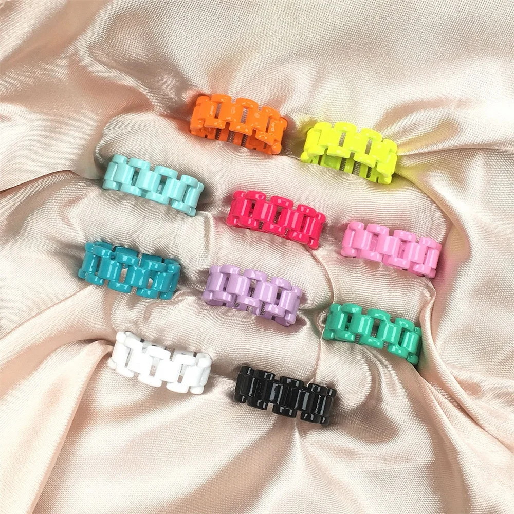 Personalized minimalist Macaron color enamel geometric link stack chain adjustable open finger ring y2k jewelry women
Personalized minimalist Macaron color enamel geometric link stack chain adjustable open finger ring y2k jewelry women