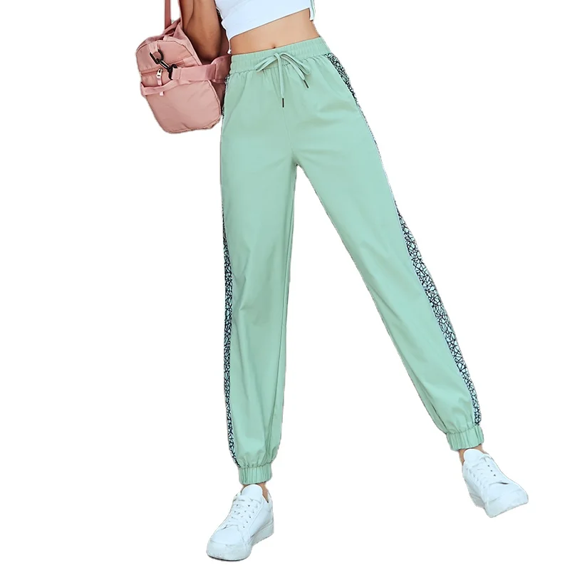Yoga Pants Loose Leggings Women Fitness Wear Workout Sports Running Leggings Gym Elastic Pants, Customized colors
Yoga Pants Loose Leggings Women Fitness Wear Workout Sports Running Leggings Gym Elastic Pants, Customized colors