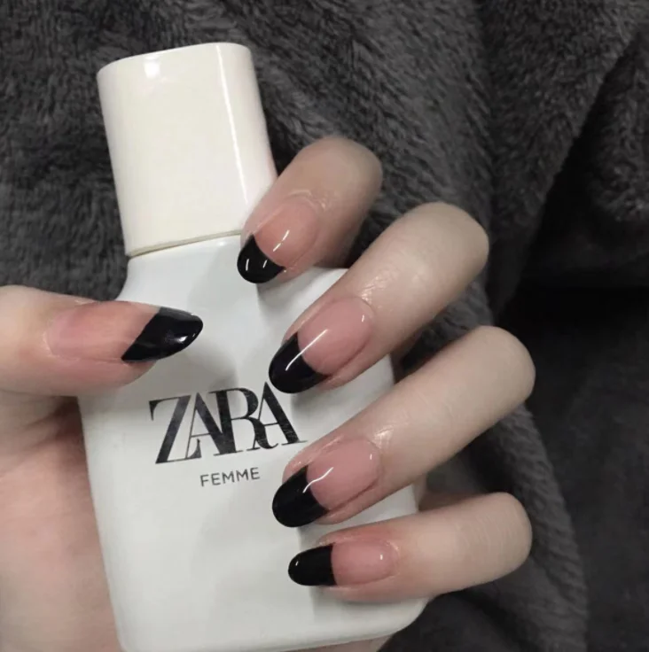 Simple nude black french fakenail false nail pressed on nail thin full cover press on nail tips
Simple nude black french fakenail false nail pressed on nail thin full cover press on nail tips