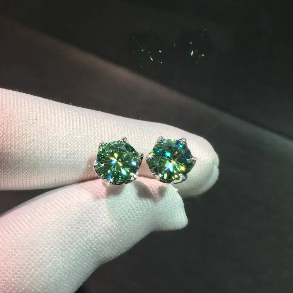 Classic 925 Silver Pass Diamond Test Round Excellent Cut Total 1-2 Carat Green Moissanite Stud Earrings Luxury Wedding Jewelry
Classic 925 Silver Pass Diamond Test Round Excellent Cut Total 1-2 Carat Green Moissanite Stud Earrings Luxury Wedding Jewelry