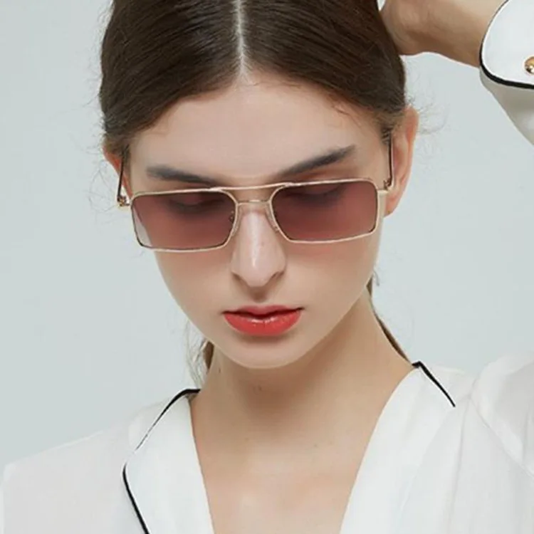 Hot sale metal sunglasses fashion square glasses for women 
Hot sale metal sunglasses fashion square glasses for women