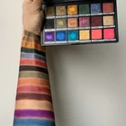 OEM makeup eye shadow 18 Colors eyeshadow palette private label cosmetics