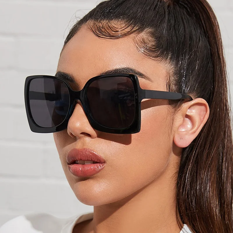 Fashion big oversized square sunglasses women personality beach glasses sunglasses ins sun glasses river, Picture shows
Fashion big oversized square sunglasses women personality beach glasses sunglasses ins sun glasses river, Picture shows